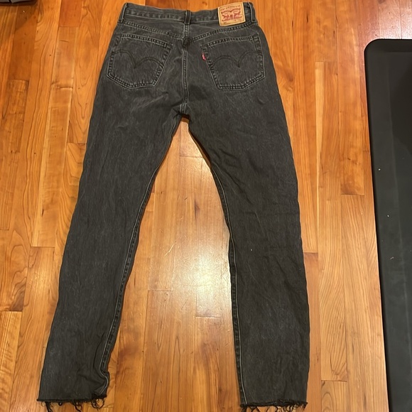 Levi's Black Denim Jeans W27 - Picture 3 of 4